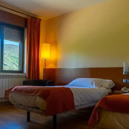 Hotel Don Pepe Lago De Sanabria Ribadelago Exterior photo