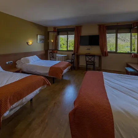 Hotel Don Pepe Lago De Sanabria Ribadelago Exterior photo